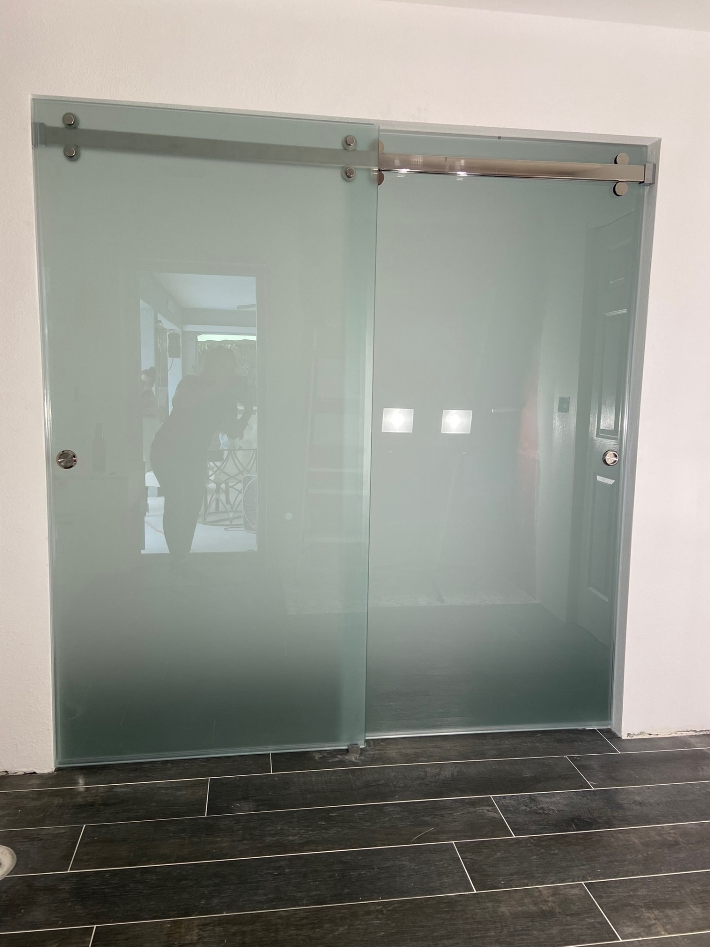 Luxury bathroom with glass partition